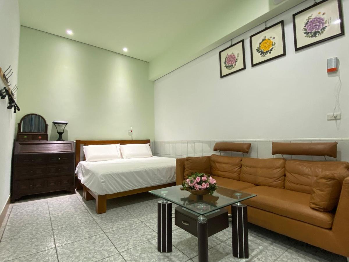 Bridgeside Homestay Pingtung Екстериор снимка