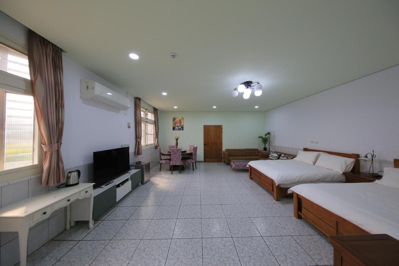 Bridgeside Homestay Pingtung Екстериор снимка